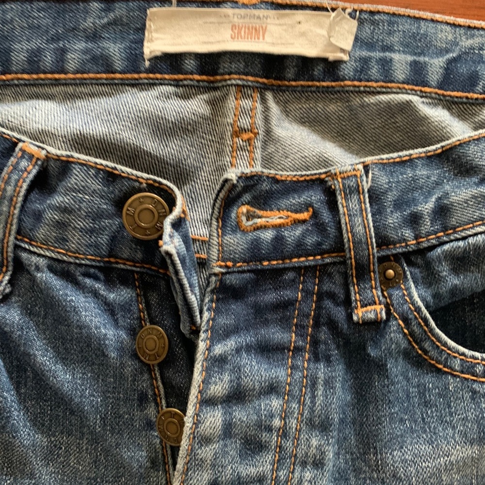jeans